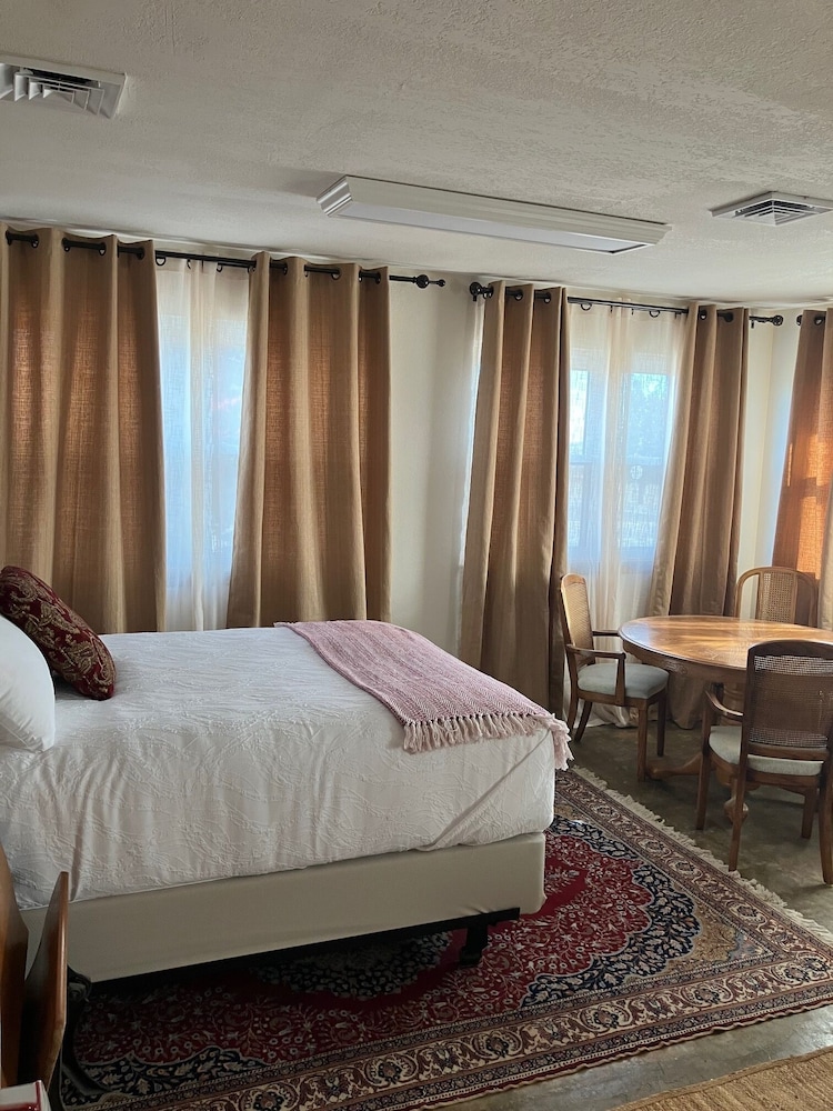 Prairie Rose Inn - photo 47