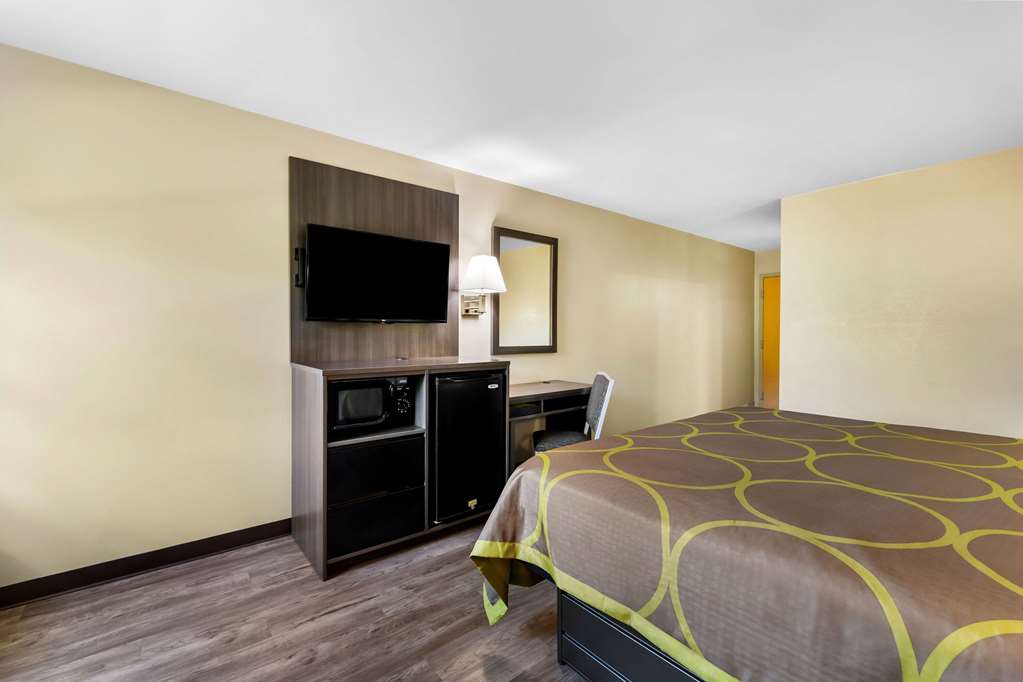 Super 8 by Wyndham Dickson - photo 26