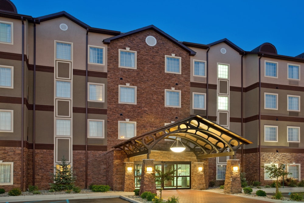 Staybridge Suites Elkhart North - photo 22