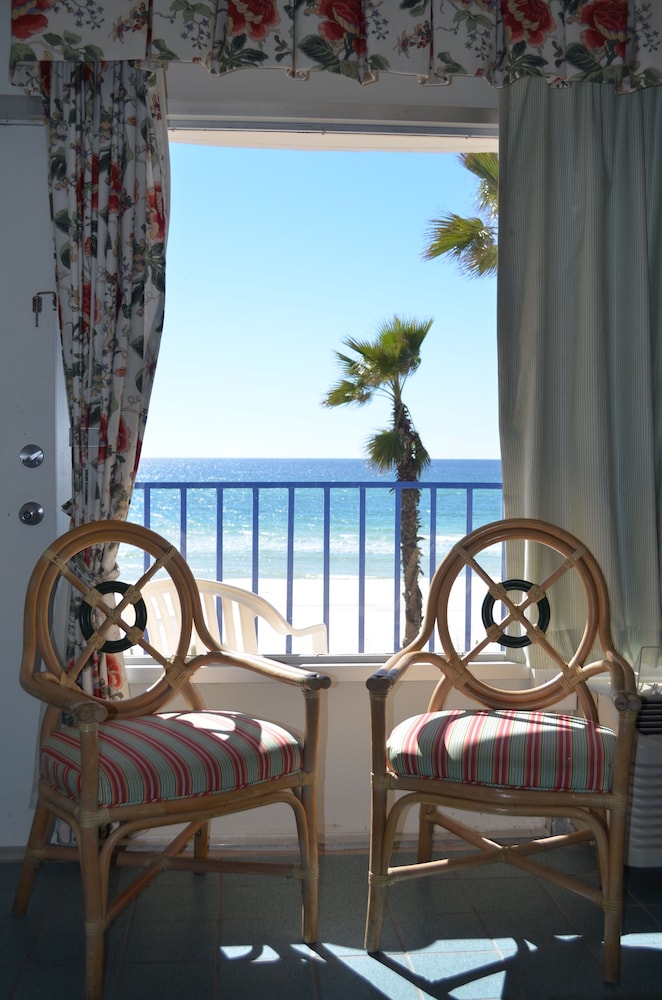 Days Inn by Wyndham Panama City Beach Beachfront Resort - photo 26