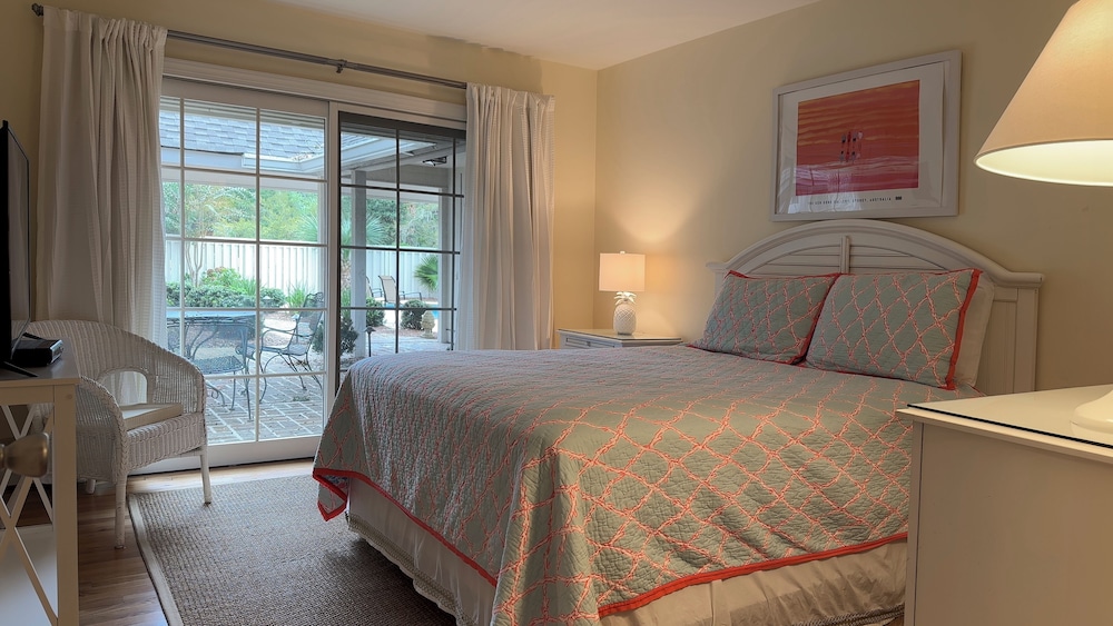 149 N. Sea Pines Dr. at The Sea Pines Resort - photo 4