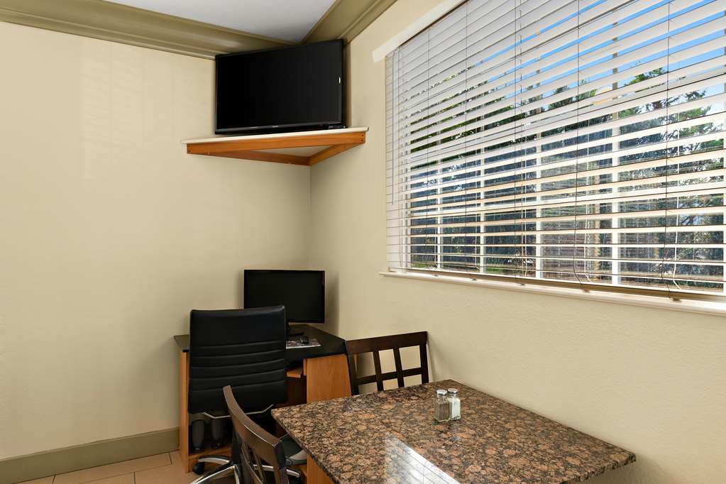 Best Western Willits Inn - photo 25
