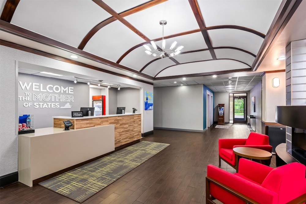 Hampton Inn & Suites Richmond Virginia Center - photo 3