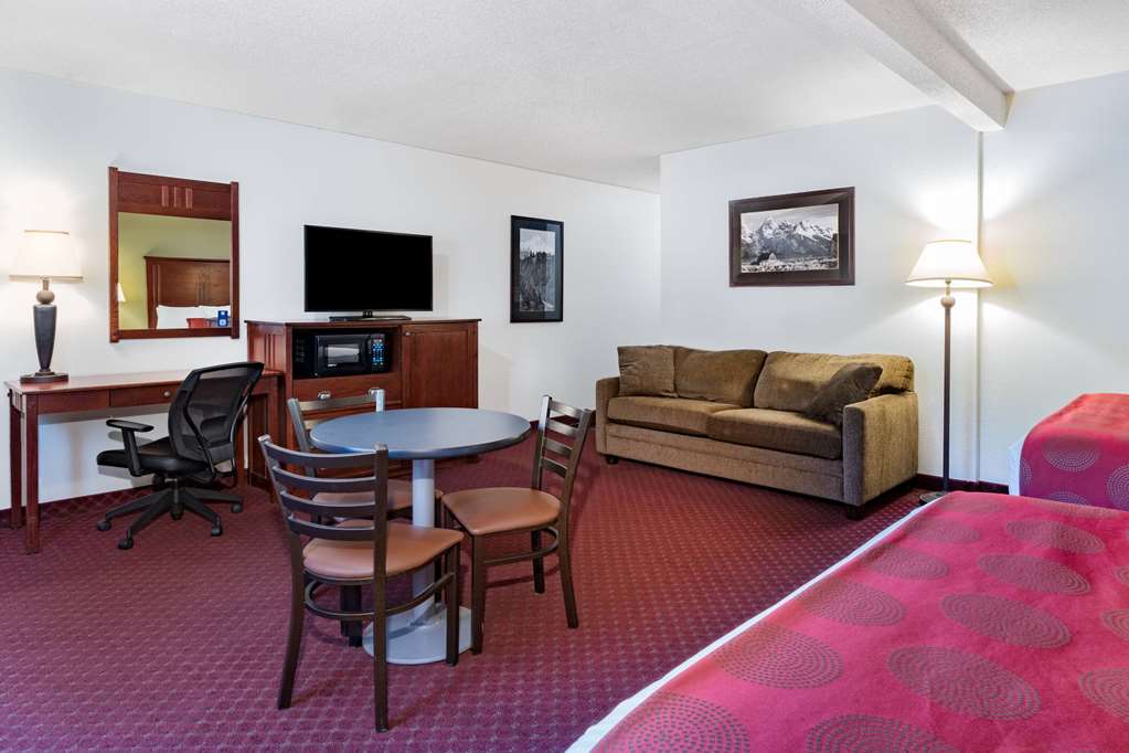 Baymont by Wyndham Bozeman - photo 30