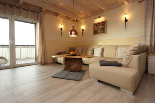 Käptn Brass Villa 2 App 7 Penthouse Ambiente — 4-Star Luxury Hotel in Ostseebad Dierhagen, Germany