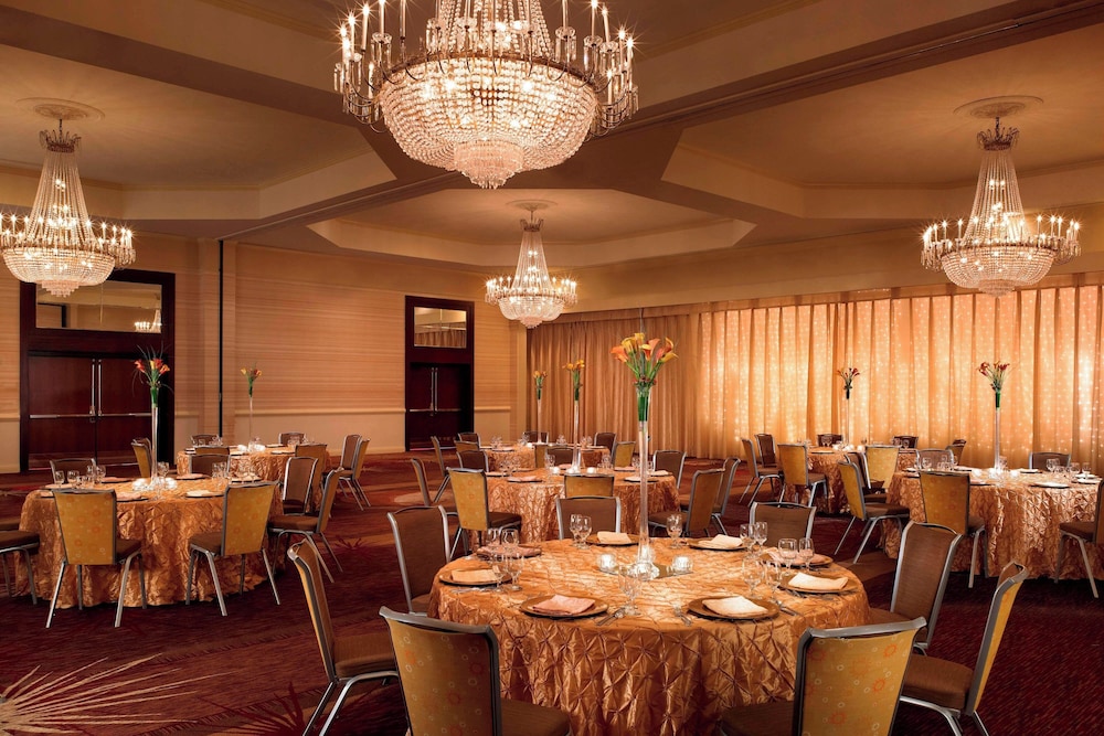 Sheraton Albuquerque Uptown - photo 34