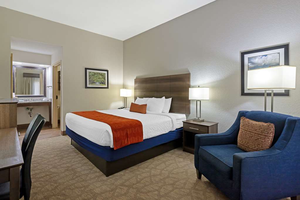 Best Western Colonial Inn - photo 13