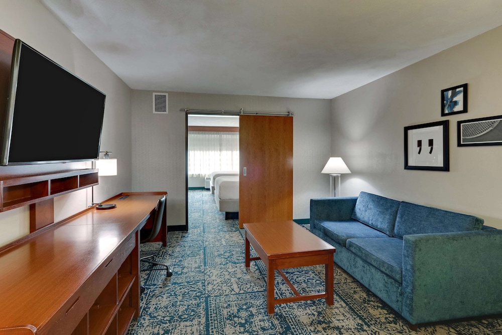 Wyndham Garden San Antonio Airport - photo 15