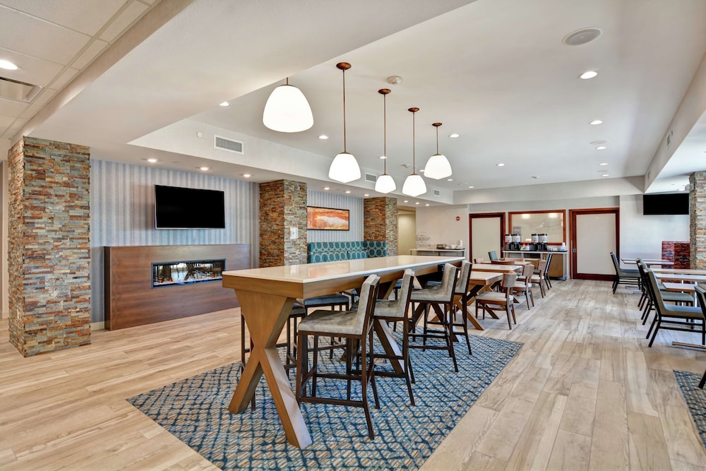 Hampton Inn Moab - photo 36