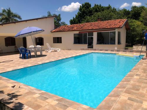 Chácara em São Pedro com piscina e churrasqueira in Sao Pedro, Brasil