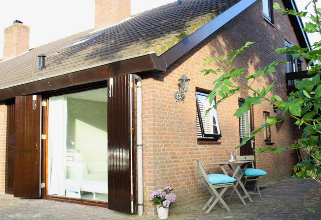 Clan Boucheron - carbon neutral hotel in Unknown City
