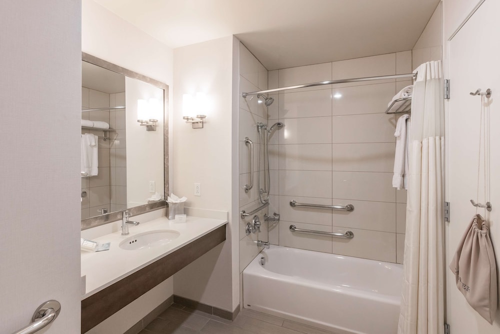 Hilton Garden Inn Downtown Dallas - photo 48