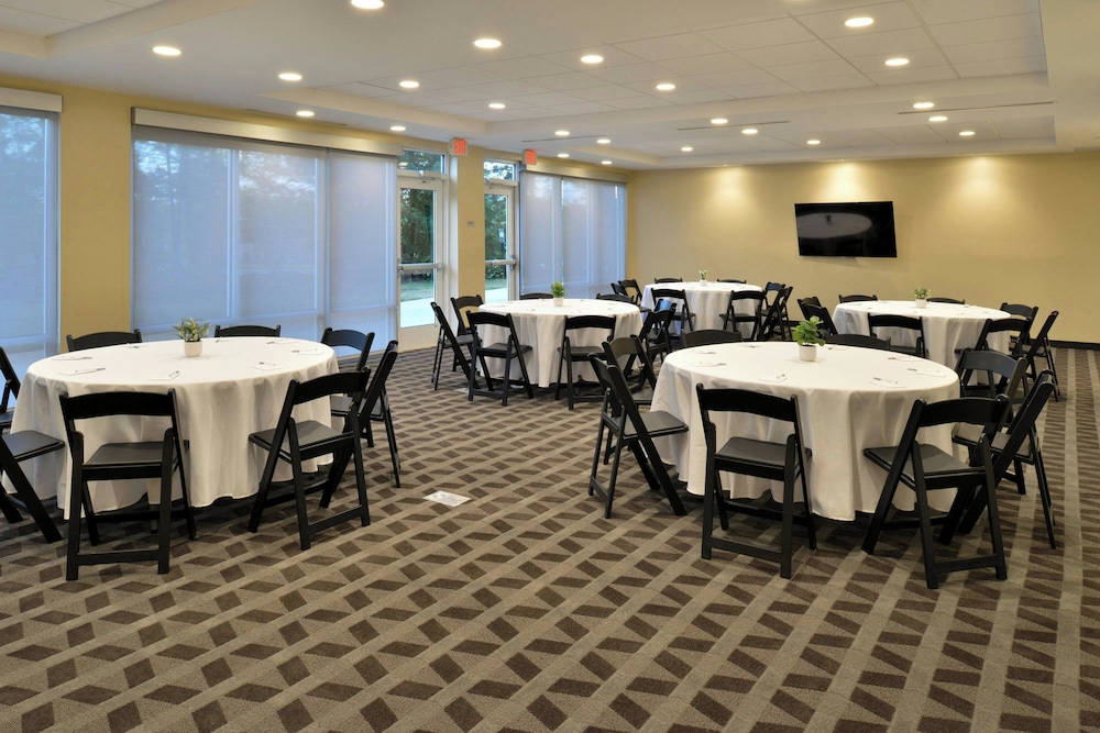 TownePlace Suites by Marriott Raleigh Durham Airport Morrisville - photo 38