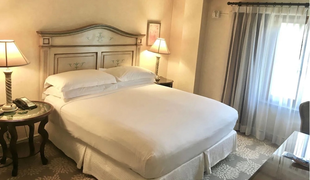 Delamar Greenwich Harbor - photo 14
