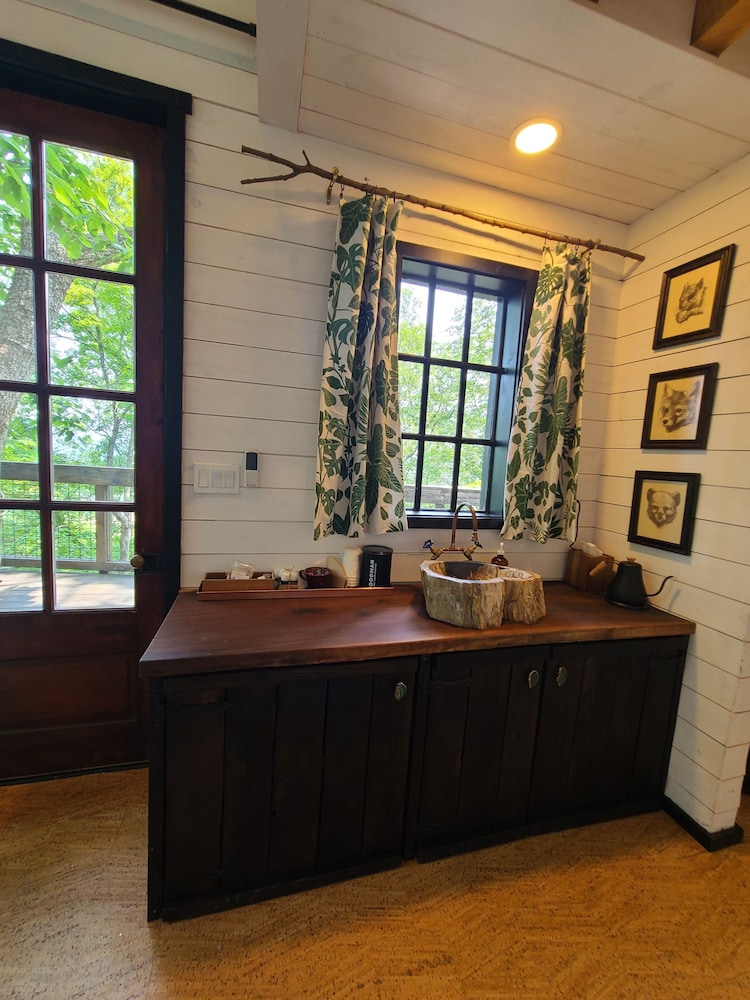 The Treetop Hideaways at Ruby Falls - photo 60