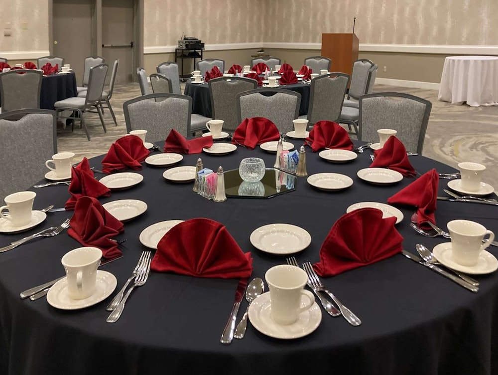 DoubleTree By Hilton Hotel Tucson Reid Park - photo 42