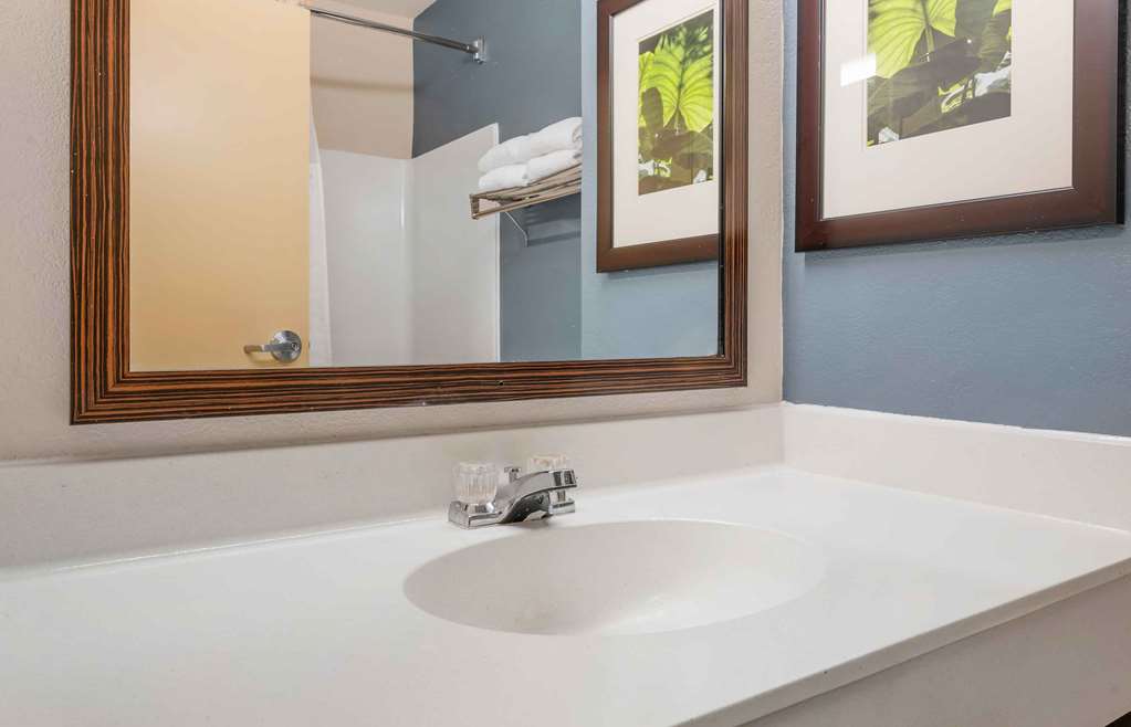 Extended Stay America Suites Fort Wayne South - photo 30