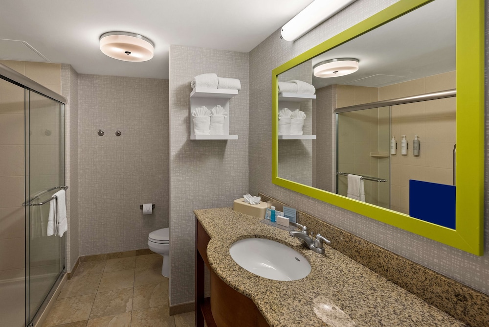Hampton Inn & Suites Poughkeepsie - photo 34
