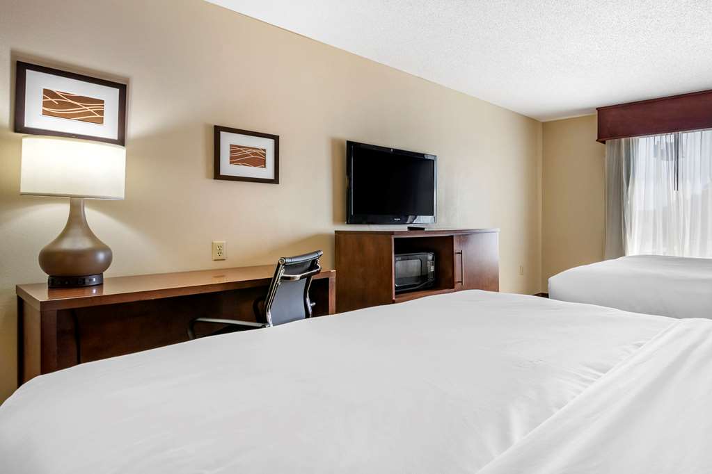 Comfort Inn & Suites Statesboro University Area - photo 13