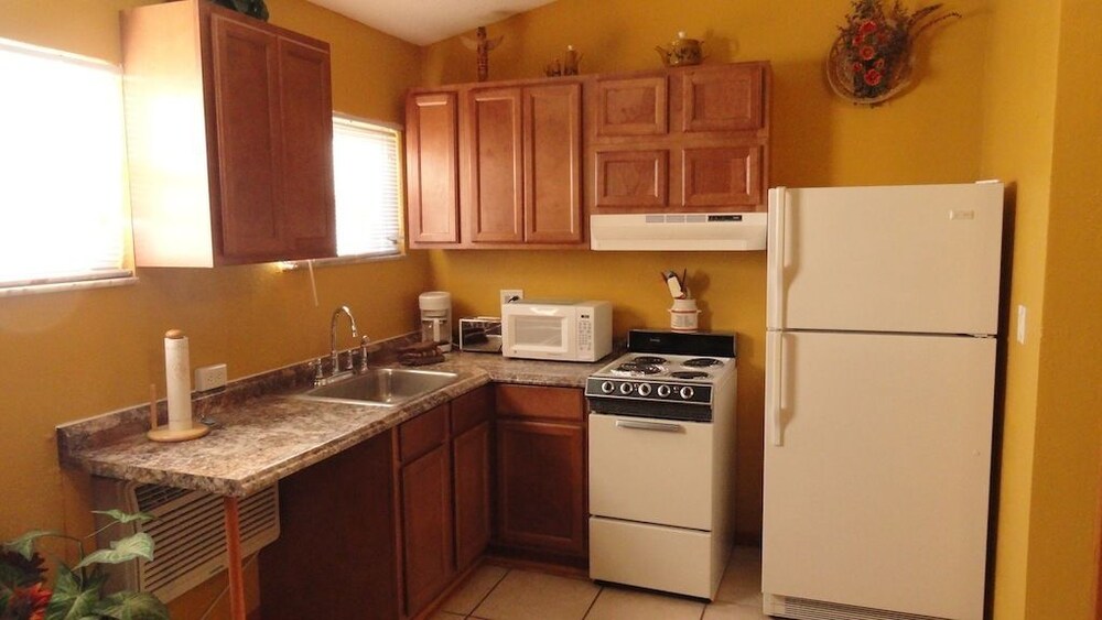 Whispers Resort By Affordable Beach Condos - photo 29