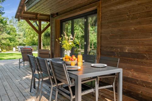 Szarlota Dom na Kaszubach by Downtown Apartments — 4-Star Luxury Hotel in Koscierzyna, Poland