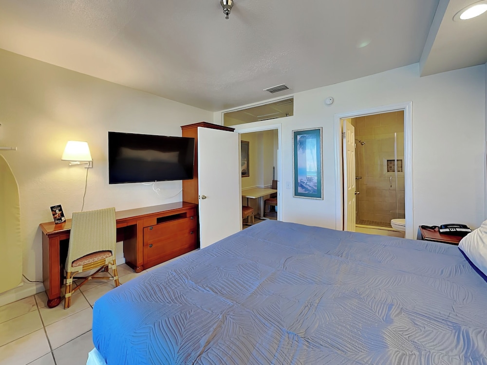Westgate Harbour Beach Resort - photo 11