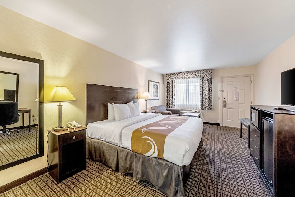 Quality Inn Three Rivers - photo 14