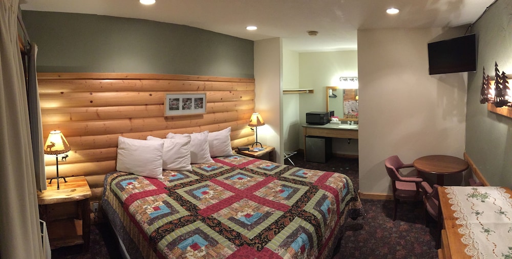 The Historic Madison Hotel Motel - photo 42