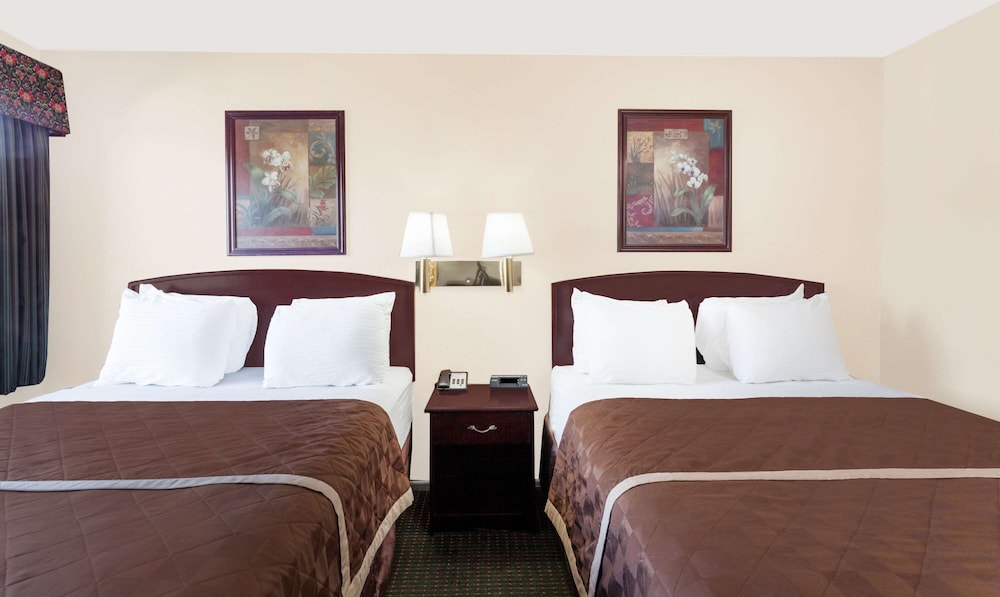 Travelodge by Wyndham Barstow - photo 13