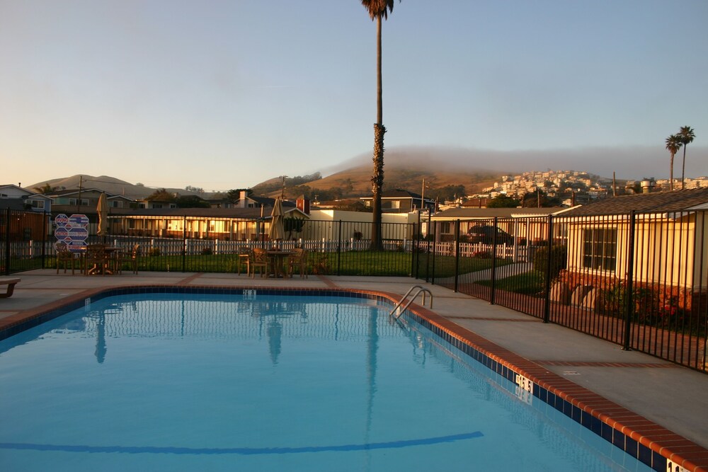Rodeway Inn at Morro Bay - photo 15