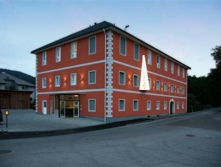 Schlosswirt Ebenthal - carbon neutral hotel in Ebenthal