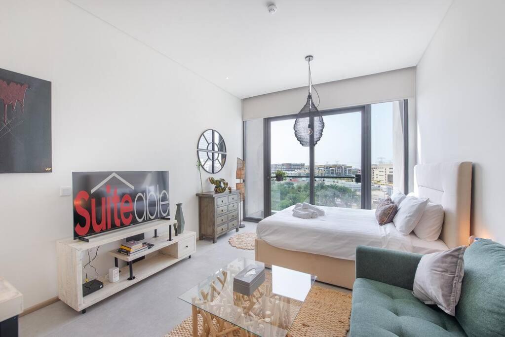 Fantastic Studio Resort Style Facilities Offer — 4-Star Luxury Hotel in Dubai, United Arab Emirates