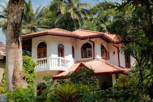 Liyara Villas — 4-Star Luxury Hotel in Gampola, Sri Lanka