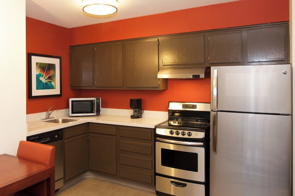 Residence Inn by Marriott Phoenix Airport - photo 14