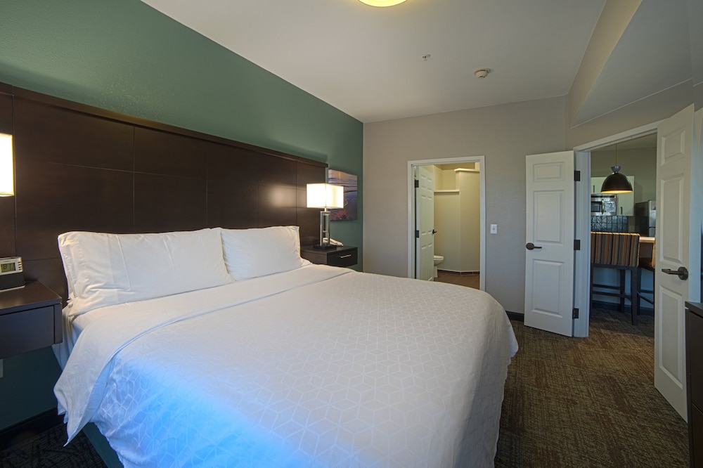 Staybridge Suites Houston Nasa Clear Lake by IHG - photo 16