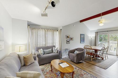 1237 Creekwatch in Seabrook Island, United States