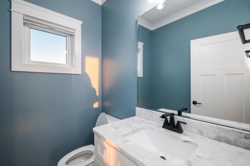 The Sandcastle by Oak Island Accommodations - photo 8