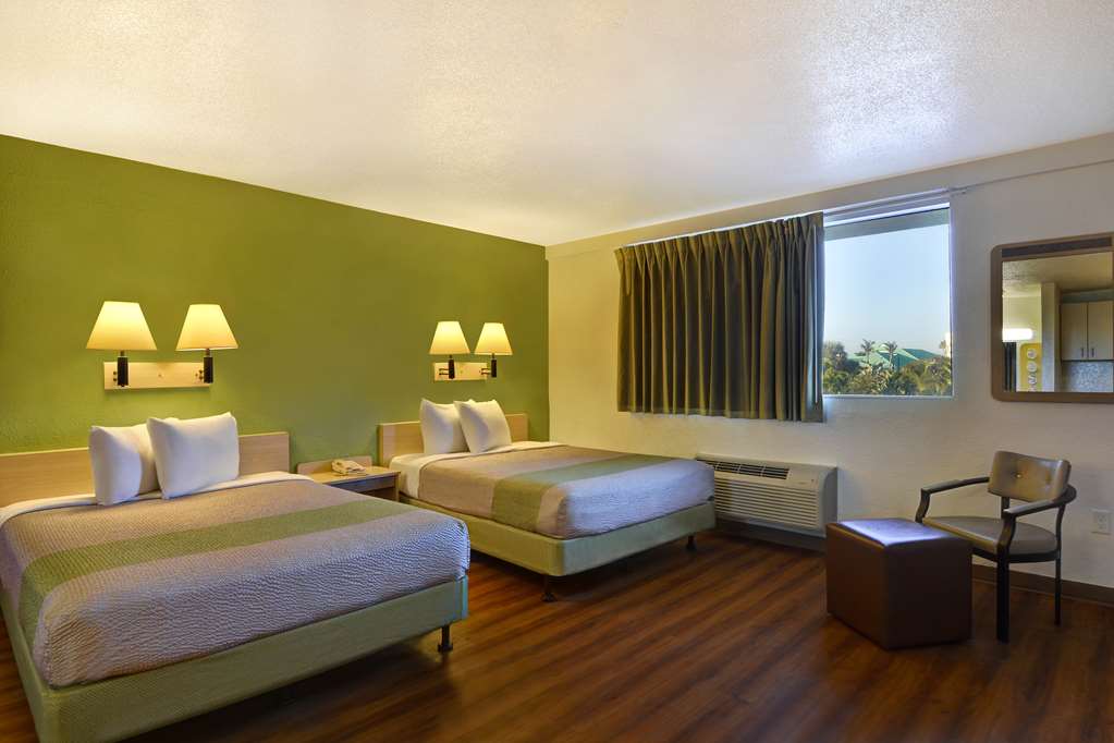 Motel 6 Cocoa Beach FL - photo 12