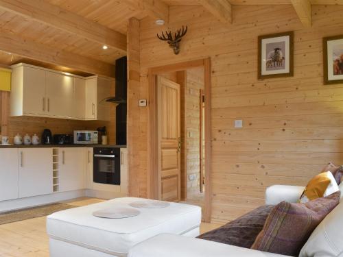 Brook Cottage Uk12643