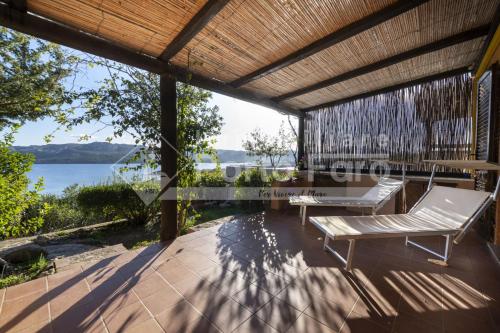 9C Bilocale con spaziosa terrazza sul mare Porto Mannu — 4-Star Luxury Hotel in Palau, Italy