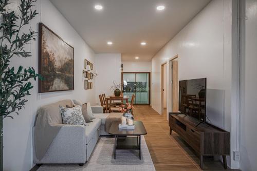 Sunstone Villa Chanthaburi — 4-Star Luxury Hotel in Chanthaburi, Thailand