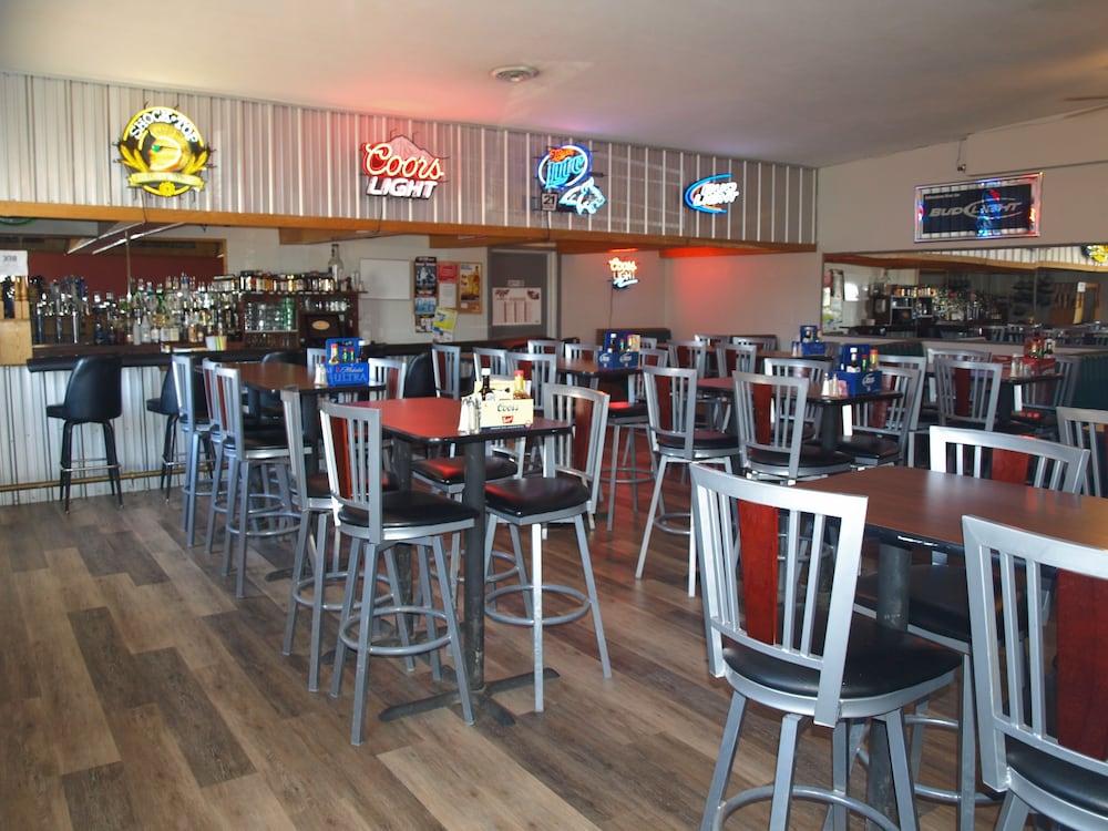 Yellowstone River Inn - photo 15