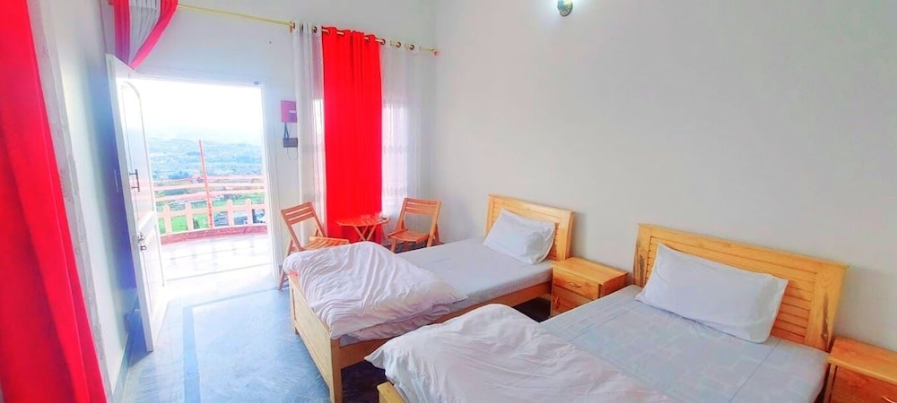 Red Rose Hotel & restaurent in Mansehra, Pakistan