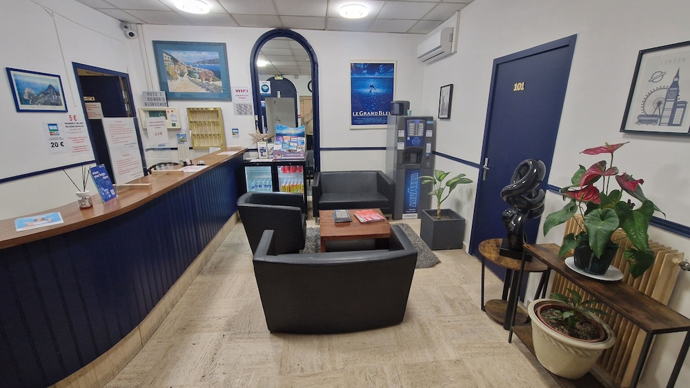 Hotel Du Nord - last minute hotel in Cannes