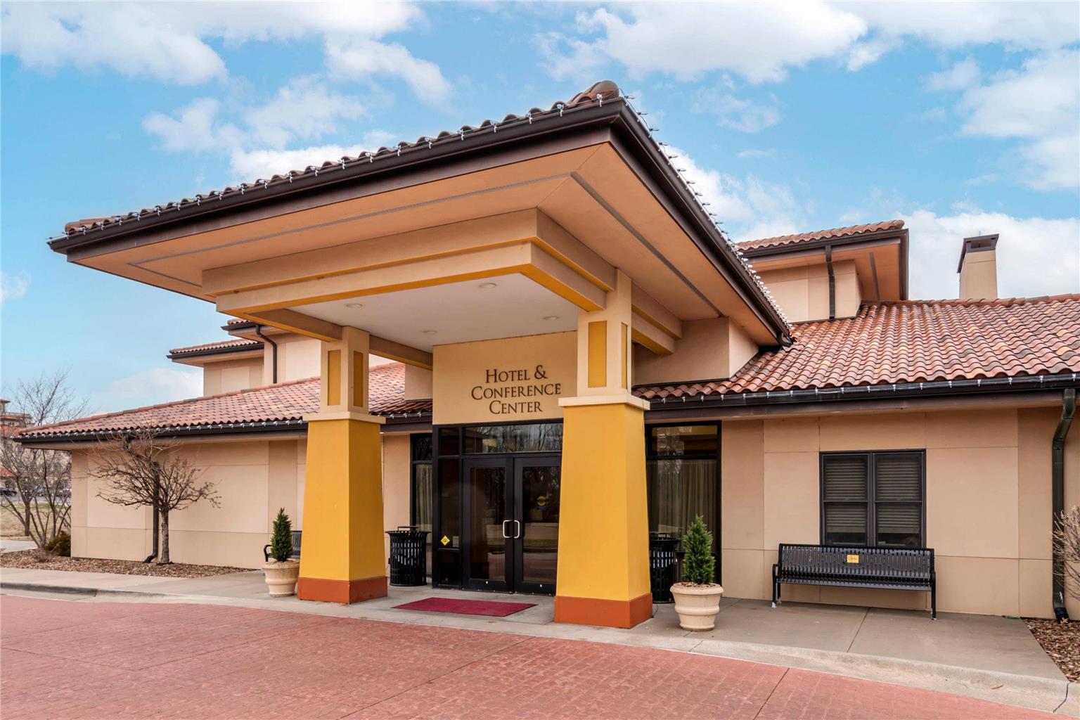 Unity Hotel and Conference Ctr an Ascend Collection Hotel — hotel in Lee's Summit