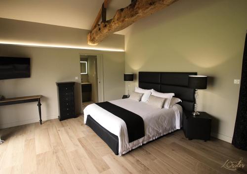 L Orcelière - carbon neutral hotel in Aizenay