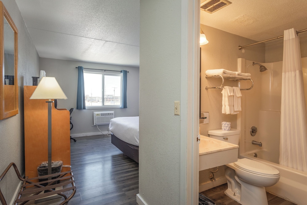 Sauk River Inn & Suites a Travelodge by Wyndham - photo 7