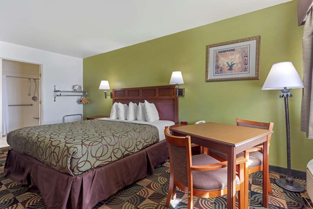 Best Western Caprock Inn - photo 19