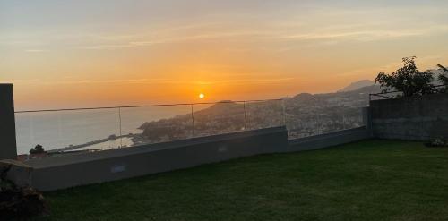 Myrtus House with sea view and garden — 4-Star Luxury Hotel in Funchal, Portugal