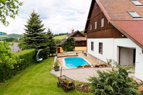 Apartment U Videmanů — 4-Star Luxury Hotel in Ponikla, Czech Republic